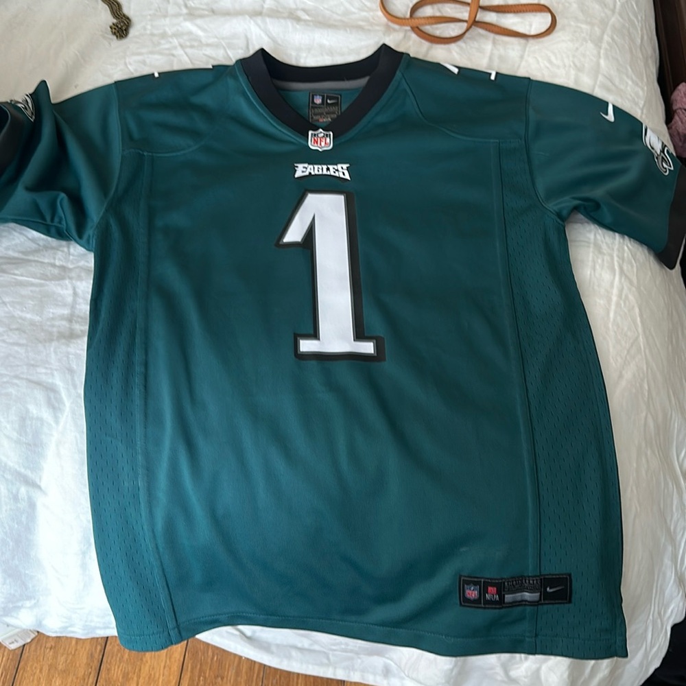 Jalen Hurts Philadelphia eagles jersey